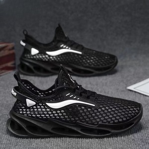 Zapatos para hombre - Nuevo estilo de verano 2026, zapatillas casuales transpirables de malla, calzado deportivo ligero perforado para exteriores, moderno y versátil - Product Image 4