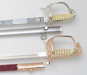 Crusader <span class=keywords><strong>Knight</strong></span> <span class=keywords><strong>Templar</strong></span> Red Cross Ceremonial Sword con montaje en pared Masonic Knights <span class=keywords><strong>Templar</strong></span> Regalia Mantles Túnicas Espadas - Product Image 1