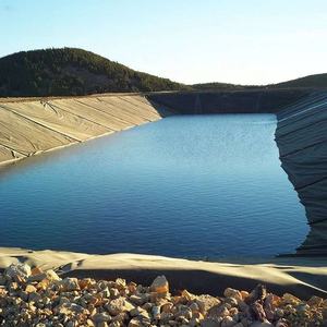 Géomembrane HDPE imperméable pour le drainage de l'aquaculture Géomembrane composite de marque ROAD Clay Dam Liner - Product Image 1