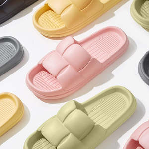 Nouvelles pantoufles nuage, sandales orthopédiques, plateforme épaisse, salle de bain, antidérapantes, tongs unisexes, sandales douces et silencieuses en EVA, pantoufles d'intérieur - Product Image 4