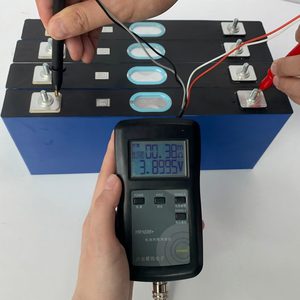 Batterie prismatique CALB 3.7V 218AH NMC à <span class=keywords><strong>prix</strong></span> compétitif Starmax pour voiture électrique - Product Image 3
