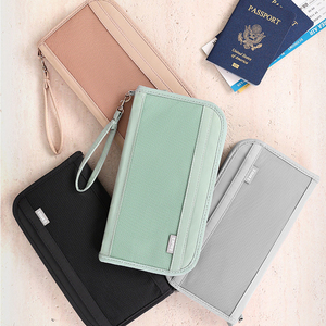 Organisateur essentiel de passeport de voyage RFID avec plusieurs fentes pour cartes longues pour une gestion pratique des documents pour les <span class=keywords><strong>grands</strong></span> <span class=keywords><strong>voyageurs</strong></span> - Product Image 5