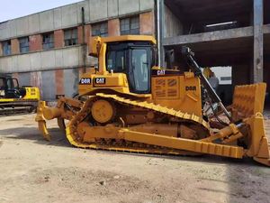 Bulldozer USADO CAT D8R, Bulldozer de cadenas usado, modelo 2022, capacidad de nivelación de 8.7 CBM, potencia con caja de cambios y motor para la venta, 228KW - Product Image 5