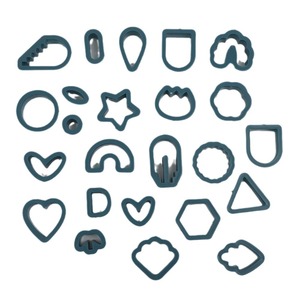 แม่พิมพ์พลาสติกทำมือแบบเกาหลีและตะวันตก ขายส่งจำนวนมาก 24 ชุด สำหรับงาน DIY ตัดดินโพลิเมอร์ ทำต่างหู - Product Image 2