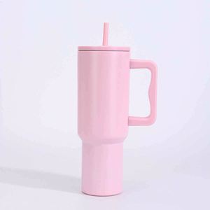 Adults Stainless Steel Tumbler With 40Oz Capacity and Modern Design - Product Image 5