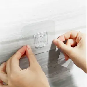 Grosir dinding kait plastik-Kait Perekat Sisi Ganda S Plastik Tanpa Jejak Pasang Dinding Transparan untuk Soket dan Router Pemasangan