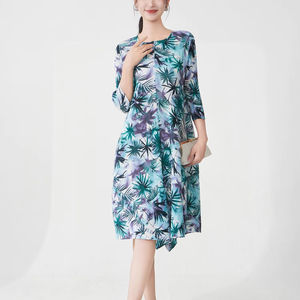 Miyake กระโปรงยาวกลางฤดูใบไม้ร่วงใหม่หรูหราประดับดอกไม้แฟชั่นฝรั่งเศสไฟลดวัยเป็นมิตรกับสิ่งแวดล้อมหรูหราสำหรับ - Product Image 1