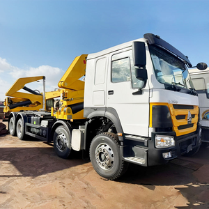 Camión grúa de carga lateral Sinotruck Howo 8X4 de 12 ruedas, 371HP/400HP, diésel, con volante a la derecha/izquierda, de bajo precio - Product Image 3