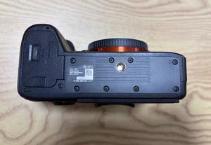 Cámara Sony A7 III sin Espejo Usada, 24.2MP Full Frame, Video 4K, Buen Estado, Lista para Enviar - Product Image 4