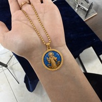 TIMEMUSE Vente en gros Collier pendentif catholique Saint Benoît en acier inoxydable Bijoux personnalisables Cadeau religieux