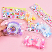 Jouet anti-stress souple en TPR en forme de donut QYS 8 cm, à récupération lente, emballage sous blister, pour filles, adolescentes et adultes
