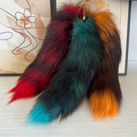Porte-clés pendentif queue de renard véritable, luxe et mode, utilisable toutes saisons, breloque de sac, porte-clés de voiture, accessoires de décoration cosplay, cadeau