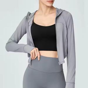 Camiseta Deportiva Ajustada de Manga Larga para Mujer, Camiseta Deportiva para Yoga con Orificios para los Pulgares, Chaqueta de Gimnasio - Product Image 6