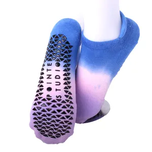 Özel Logo Anti kayma Yoga çorap kadın kapalı kat gri kravat boya kavrama Pilates çorabı