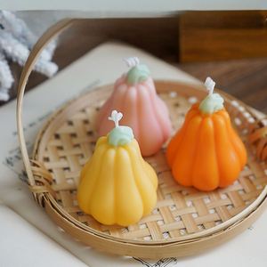 Herbstliche Halloween-Kunstkerzen, Maßgefertigte Duftkerzen, Handgemachte Kürbisförmige Duftkerzen zur Heimdekoration - Product Image 4