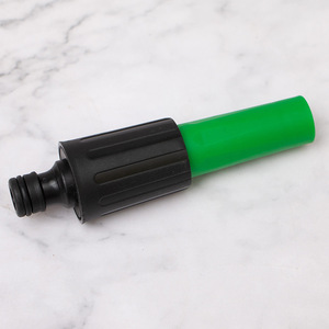 Pistola de agua de plástico con pulverización directa, boquilla ajustable de 0,3 mm para jardín, lavado de coches, limpieza del hogar - Product Image 1