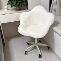 Chaise de coiffeuse de luxe légère pour la chambre de fille, tabouret de coiffeuse pour la maison, le salon de manucure et le bureau