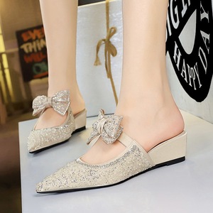 Zapatos de tacón de cuña con punta y perlas de imitación para mujer, sandalias elegantes para exteriores - Product Image 3