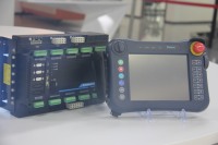 Lavichip entraînement et contrôleur intégrés à 3 axes pour le système de contrôleur de bras robotique de moulage par injection industriel avec système servo
