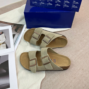 Sandalias Birkenstock Vintage en Oferta, Transpirables, Antideslizantes, de Moda, para Hombre, Unisex, Chanclas con Plantilla Suave Premium para Uso Diario - Product Image 1
