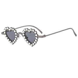 Vintage Personality Y2K Sun <b>Glasses</b> Ladies UV400 <b>Heart</b> Shaped Diamond Sunglasses Party Eyewear for Women - Product Image 1