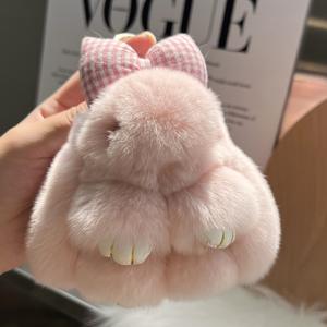CHENXI Vente en gros Porte-clés en peluche 3D doux en forme de lapin de dessin animé avec pompon pour voiture et sac - Product Image 6