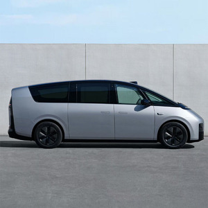 2024 Lixiang <span class=keywords><strong>MEGA</strong></span> EV luxe 7 places grand MPV longue portée 710 km pur véhicule électrique boîte de vitesses automatique caméra arrière gauche - Product Image 2