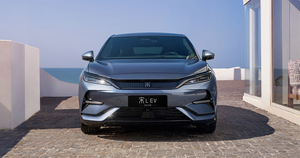 Voiture d'occasion 2025 BYD Song L EV 87 kWh Batterie Blade Charge rapide 25 min DiPilot 100 Smart EV - Product Image 2