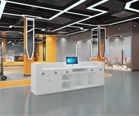 Réception pour centre sportif Comptoir de réception pour studio de fitness de style technologique Comptoir de réception pour café Internet Comptoir de caisse Expérience VR Réception