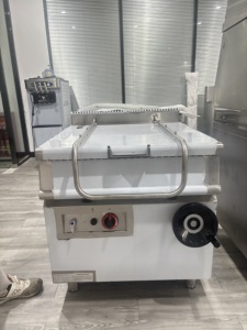 Olla de Cocina Inclinable a Gas de Acero Inoxidable Comercial para Hoteles y Restaurantes, No Requiere Instalación, Lista para Usar - Product Image 2