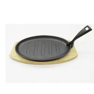 Ferro fundido preaseasoned Sizzling Steak Plate com madeira Base Griddle Fajita Skillet Server Plate Restaurant Use