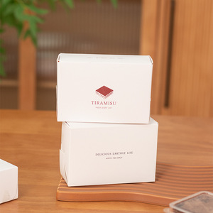 กล่องใสสไตล์ตะวันตกของทิรามิสุทำมือข<span class=keywords><strong>นม</strong></span>สไตล์ญี่ปุ่นกล่องกระดาษพิม<span class=keywords><strong>พ</strong></span>์แบบกำหนดเองสำหรับ<span class=keywords><strong>เค้ก</strong></span><span class=keywords><strong>นม</strong></span>มูสถั่วสำหรับใช้ในอาหาร - Product Image 6