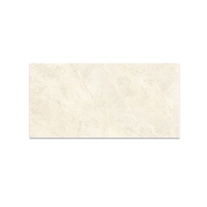 Los Más Vendidos Próximamente: Azulejos de Porcelana Brillante Antideslizantes de Cerámica de 900x1800mm y 9mm de Grosor, Modelo Avorio Di Bres Cia para Uso Exterior - Product Image 1