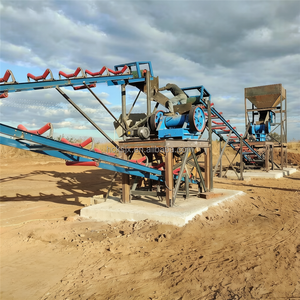 Mini concasseur de roche à faible investissement, liste de <span class=keywords><strong>prix</strong></span>, équipement de concassage de pierres 1-5 TPH pour mini usine de traitement de l'or - Product Image 1