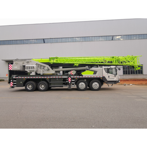 Grue hydraulique mobile 2107 <span class=keywords><strong>KN</strong></span>.m ZTC550H5 55 tonnes, grue de chantier avec une forte capacité de levage et une grande stabilité - Product Image 3
