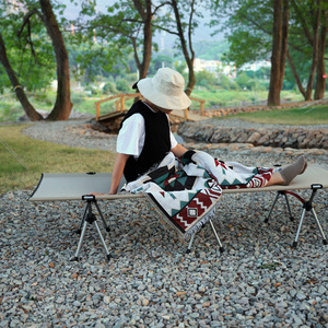 Lit de camping pliable portable d'extérieur 190 cm en alliage d'aluminium léger, réglable en 2 positions, pour les voyages en voiture - Product Image 5