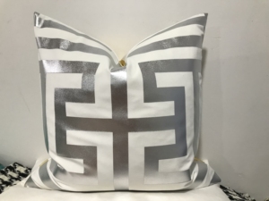 Màu Xám Với Lá Mạ Vàng In Ấn Tùy Chỉnh Có Thể Tháo Rời Trang Trí Gối Vuông 60*60Cm Trang Trí Sofa - Product Image 4