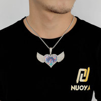 NUOYA Personnalisé Bijoux Hip Hop Glacé Diamant Coeur Photo Pendentif Collier Ailes d'Ange Design Photo Pendentif pour Hommes Femmes