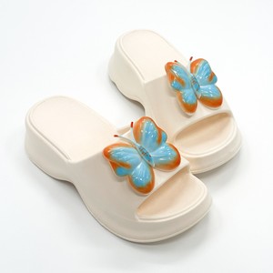 Nouveauté 2026 : Boucles et breloques en caoutchouc détachables DIY pour chaussures, motif papillon coloré, style Dopamine, pour femmes, avec bordure effet croco, très attrayantes - Product Image 4