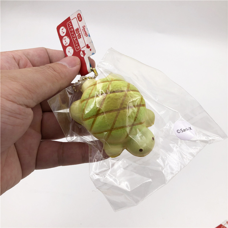NIC あんぱん スクイーズ Amazon.co.jp: パンスクイーズおもちゃ - リアルなパンの形の