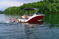 Bateau à moteur de luxe en fibre de verre Kinocean, bateau ponton, bateau à fond plat pour le surf