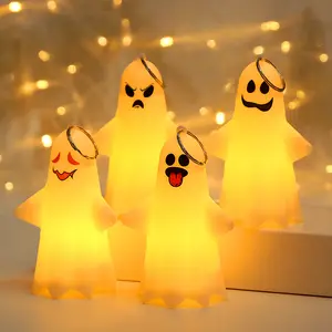 Halloween Handheld Pumpkin Lanterns Halloween Trick Or Treat LED Ornaments Ghost Night Light Pendant Halloween Decorations Props