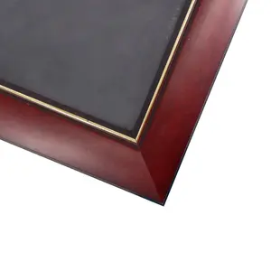 Grauer matti erter hellbrauner A4-Diplomrahmen aus Holz mit Schul name und Medaille