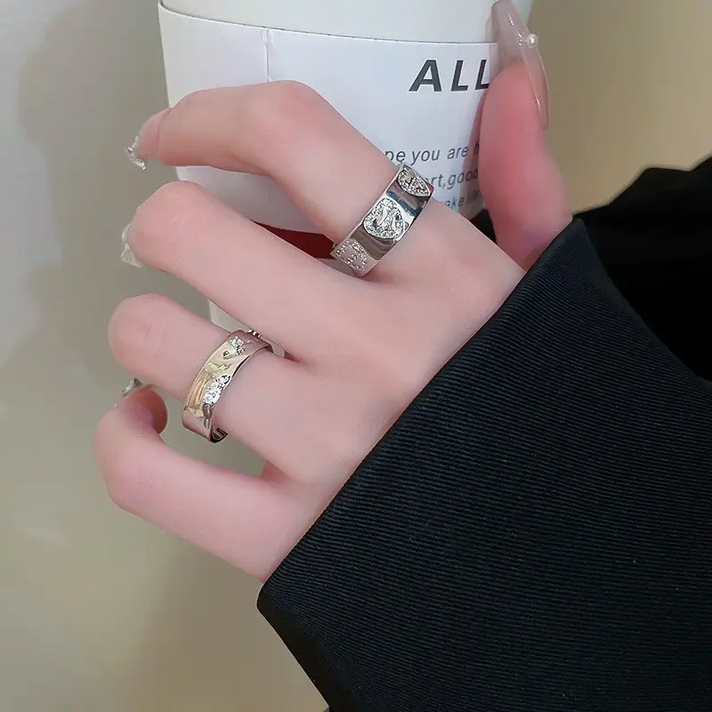 2023แหวนเงินสีมินิมอลที่ผิดปกติเพทายนิ้วรักแหวนปรับเปิดแหวนเครื่องประดับ