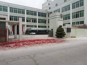 Inodoro Integrado de Cerámica Blanca Moderna para Hoteles y <span class=keywords><strong>Apartamentos</strong></span>, Recomendado por el Fabricante, con Sifón Potente, Doble Descarga y Forma Alargada - Product Image 5