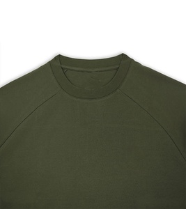 T-shirt de sport Cool & Airy pour hommes-Tissu durable et extensible pour un mouvement sans restriction, idéal pour l'entraînement, le basket-ball - Product Image 4