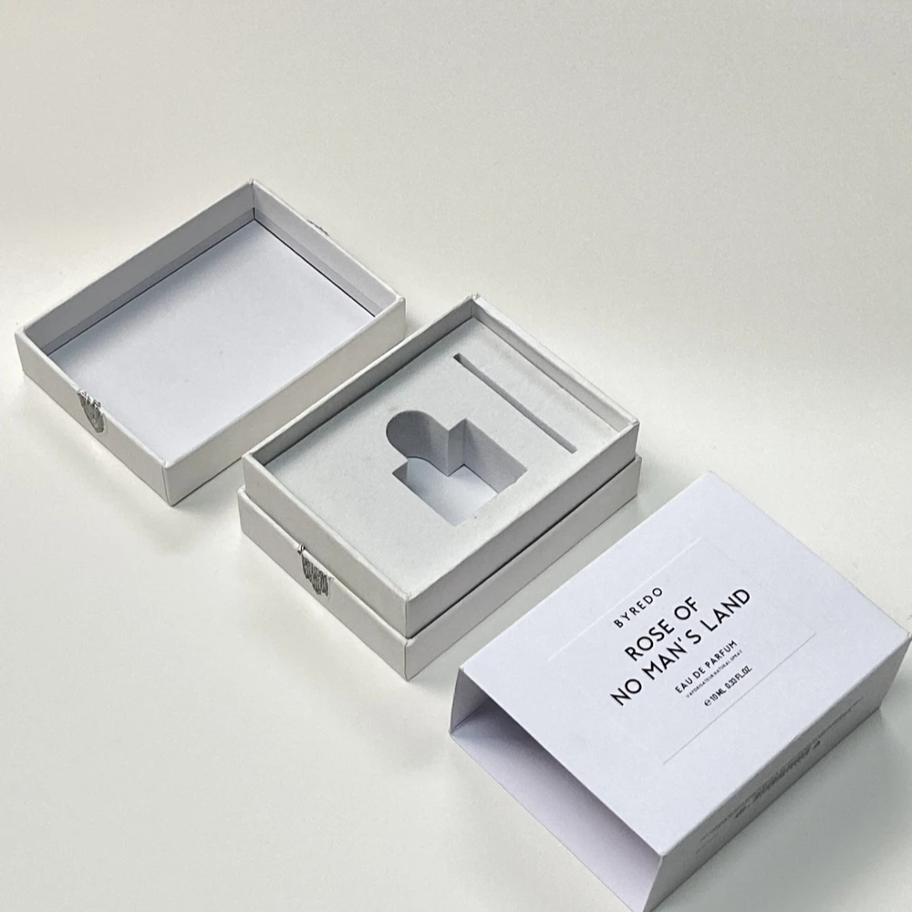 Custom Logo Perfume Bottle Gift Box with Magnetic Lid Elegant Embossed Cosmetic Packaging for Cosmetics and Perfumes