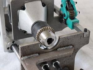 Perforatrice per tubi in acciaio a quattro tempi per trapano fotovoltaico con motore a benzina in vendita - Product Image 6