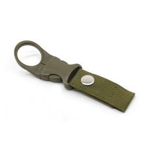 새로운 디자인 Koonong 나일론 전술 야외 기어 카라비너 물병 홀더 클립 자동차 용 맞춤형 로고 병 버클 후크 - Product Image 6