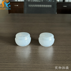 La boîte de crème pour le <span class=keywords><strong>visage</strong></span> en forme de <span class=keywords><strong>champignon</strong></span> en plastique de 30g est utilisée pour l'emballage de cosmétiques et peut être réutilisée - Product Image 2